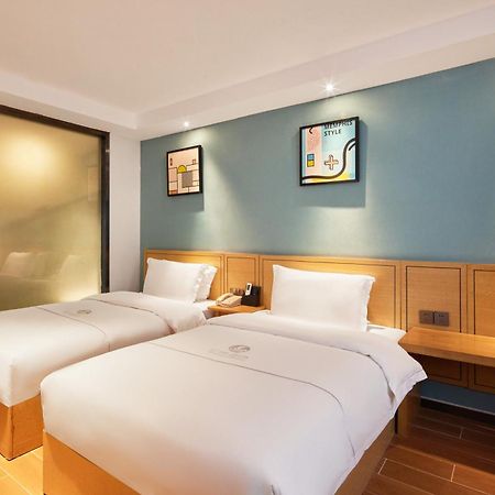Insail Hotels Guangzhou Ximenkou Subway Station Branch Экстерьер фото